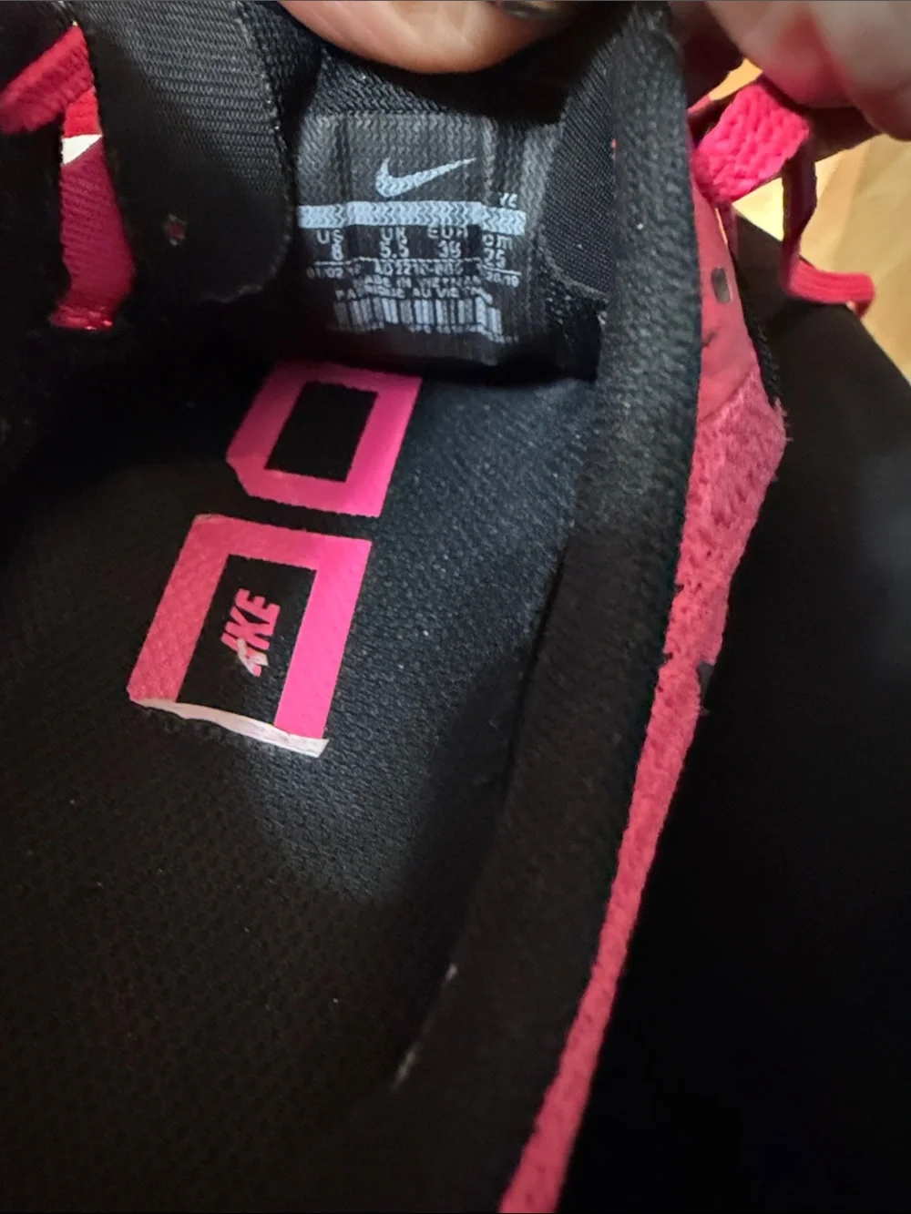 Nike Air Zoom Pegasus 36 Hyper Pink Running Shoes Women's Sz 8 AQ2210-600